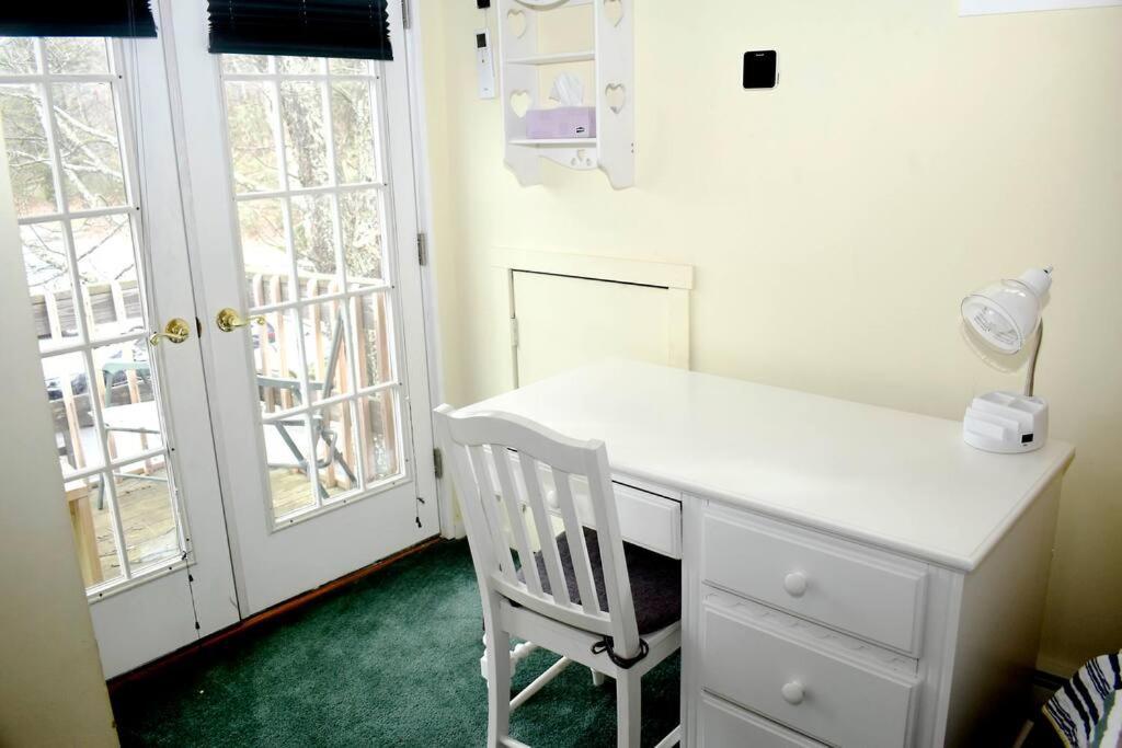 3-Bedroom Vacation Home Steps To Camelback Ski Area Ski-In Ski-Out Crescent Lake Zewnętrze zdjęcie